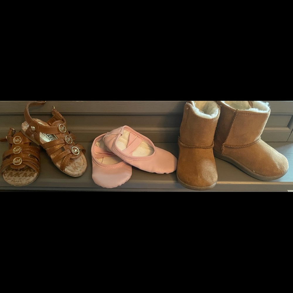 Toddler size 5 shoes